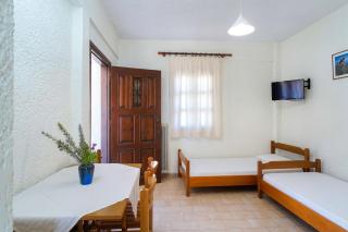 Kritikos Apartments - Pyrgadikia - 6
