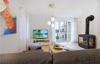 1 Bedroom Nice Apartment In Rechlin - 4