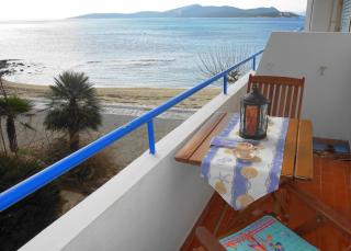 Nea Styra seafront apartment with stunning view - 8