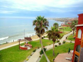 Puerto Nuevo Baja Hotel & Villas - Rosarito - 7