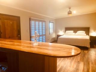 Strip Center Suites by Casona Lo Aguirre - El Monte - 3