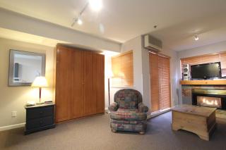 Marketplace Lodge by Whistler Retreats - Whistler - 9