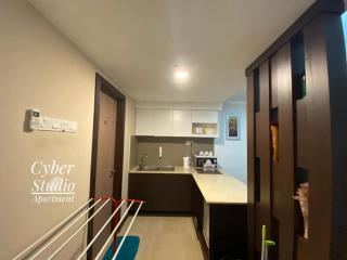 Cyber Studio Apartment - 8
