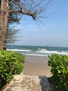 Mexican Beachfront Condo - Khao Tao - 5