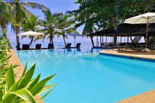 Romantic Beach Villas - General Luna - 4