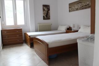 Pares Comfort Apartment - Néa Karváli - 1