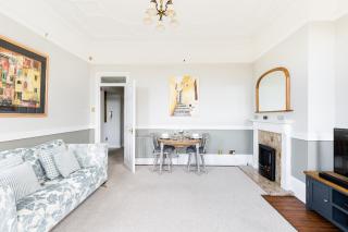 Warwick Victorian Apartment - 3