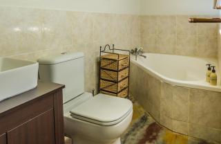 Thornhill Eco Lodge- Be at one with nature - Hoedspruit - 8