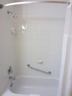 Days Inn by Wyndham Vancouver Downtown - Vancouver - 2