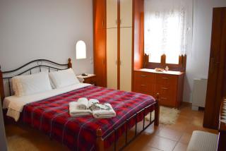 Sunshine house for 9, cozy set up,verandas, sea view. - Karterados - 4