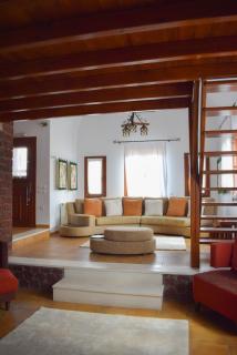 Sunshine house for 9, cozy set up,verandas, sea view. - Karterados - 9