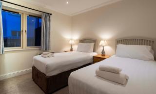 Schull Harbour Hotel & Leisure Centre - Schull - 9
