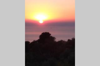 Traditional house with view - Drymon - 1