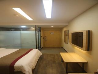 Thank Inn Plus Hotel Jiangsu Suqian Diamond Apartment - Suqian - 5