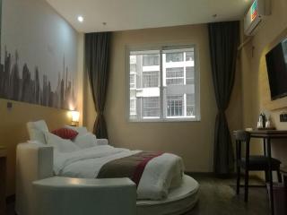 Thank Inn Chain Hotel guangxi liuzhou wal-mart jinfudi - Liuzhou - 2