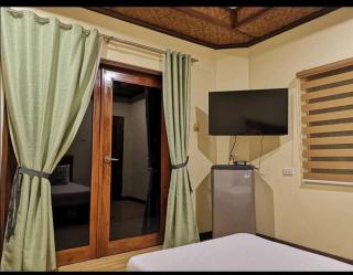 Alona Vikings Lodge - 8