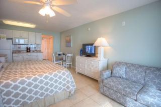 423 - Island Inn - St Pete Beach - 5