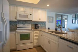 Top Floor Suite - Chambre - St. Pete Beach - 3