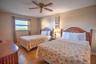 405 - Las Brisas - St. Pete Beach - 4