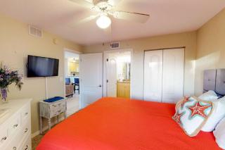 206 - Surf Beach Resort - St. Pete Beach - 1