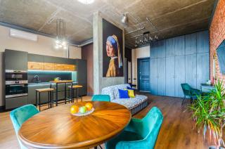 Penthouse Art on the 25th floor, loft business class apartments - Kyiv - 4