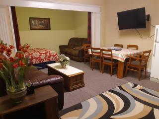 LakeView House with 4 rooms Kelowna near downtown & Knox Moutain - 4