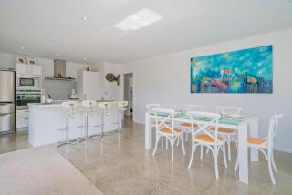 Rose's Beach Pad - Matarangi Holiday Home - Matarangi - 4
