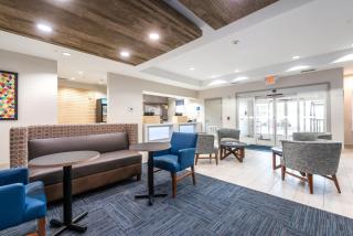 Holiday Inn Express Hotel & Suites Lagrange I-85 by IHG - La Grange - 2