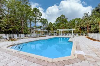 Grove By The Sea: Passin' Thru - Santa Rosa Beach - 9