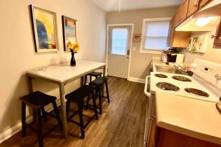 Darling Cottage in University Park - Raleigh - 1