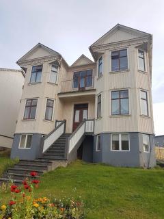 Guesthouse Holl - Vestmannaeyjar - 9