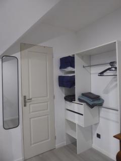 Chambre triple spacieuse pour 3 Adultes avec terrasse privée - Proche Disneyland Paris - Mareuil-lès-Meaux - 8