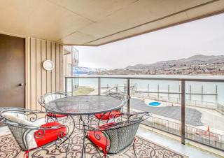 Downtown Dream at Peterson's Waterfront - Chelan - 1