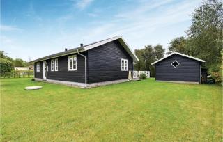 3 Bedroom Cozy Home In Martofte - 8
