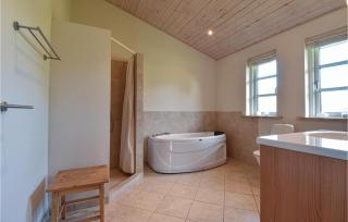 3 Bedroom Cozy Home In Martofte - Martofte - 4