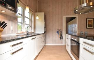 3 Bedroom Cozy Home In Martofte - Martofte - 2