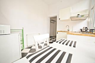 White Marina Apartment by Grand Apartments - 3