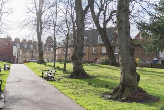 The Linen House by Bloom Stays - 5