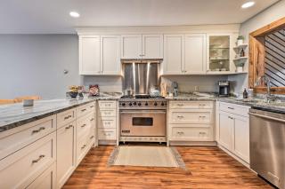 Updated Condo Next to Burke Mountain Bike Trails! - 3