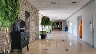 Holiday Inn At the Campus by IHG - Manhattan - 4
