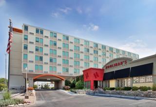 Holiday Inn At the Campus by IHG - Manhattan - 1