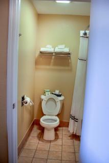 Relax Inn and Suites Kuttawa - Kuttawa - 6