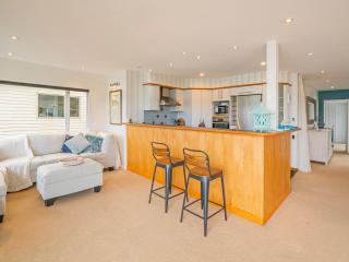 Seaview Serenity- Whitianga Holiday Home - 5