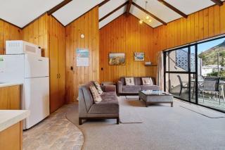 Downtown Mountview - Mt Maunganui Holiday Home - Mount Maunganui - 5