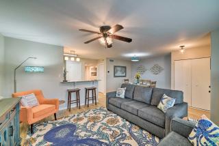 Corpus Christi Condo with Pool Access, Walk to Beach - Corpus Christi - 5