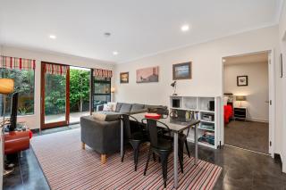 Acacia Bay Retreat - Acacia Bay Holiday Home - 9