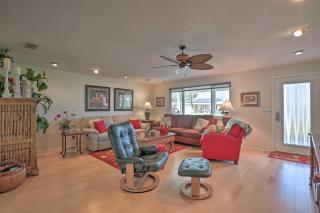 Single-Story Home Walk to Beach, Pier and River - Ormond Beach - 2