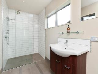 Lake Views on Yewlett - Queenstown Holiday Home - Queenstown - 2