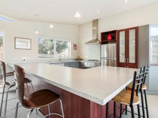 Lake Views on Yewlett - Queenstown Holiday Home - Queenstown - 5