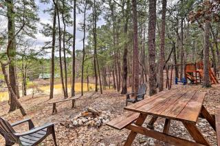 Broken Bow Log Cabin with Fire Pit, Pond, and Deck! - Broken Bow - 8